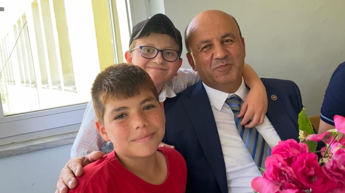 SİNOP BELEDİYE BAŞKANI SAYIN METİN GÜRBÜZ OKULUMUZU ZİYARET ETTİ